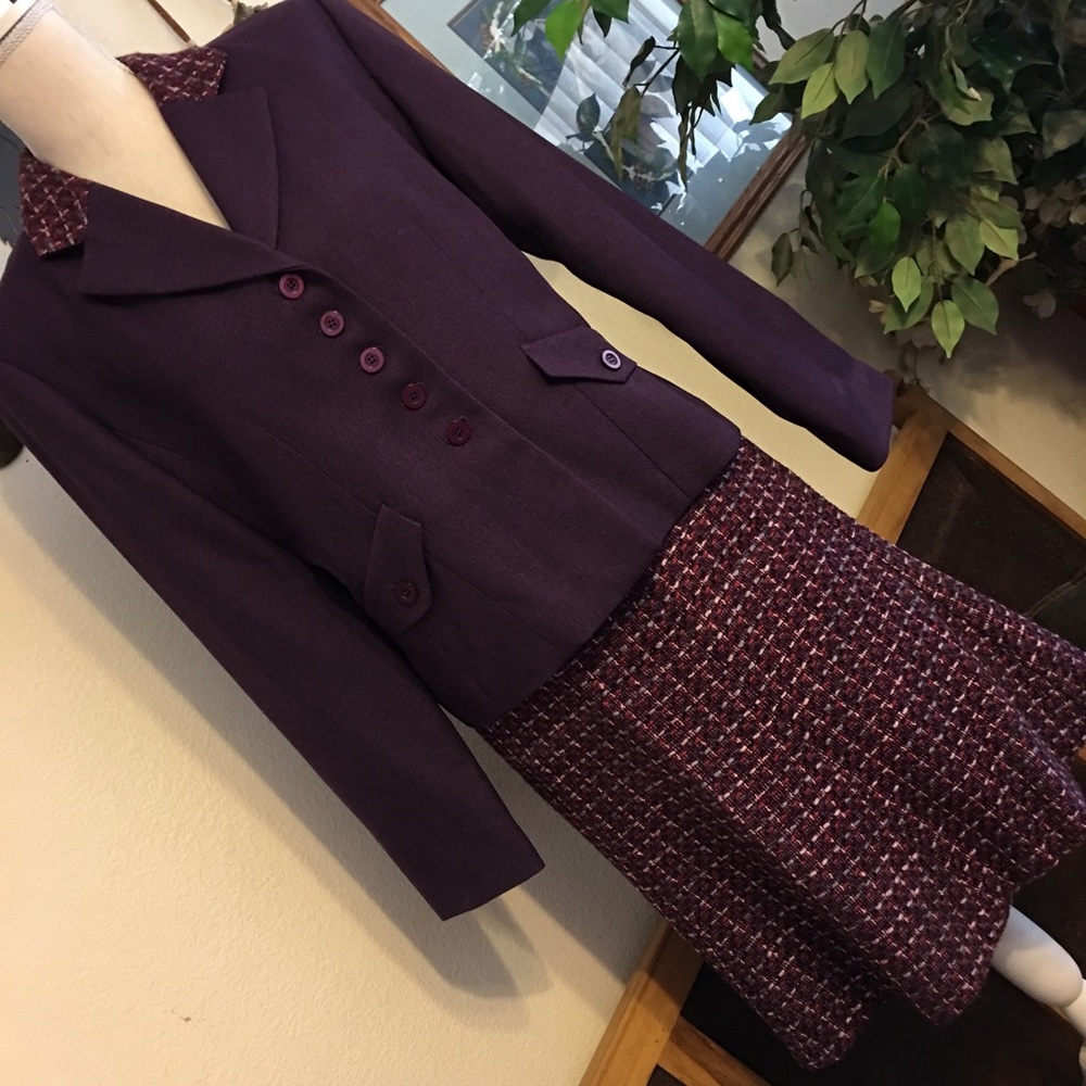 Vintage Clues Collections tweed skirt suit career